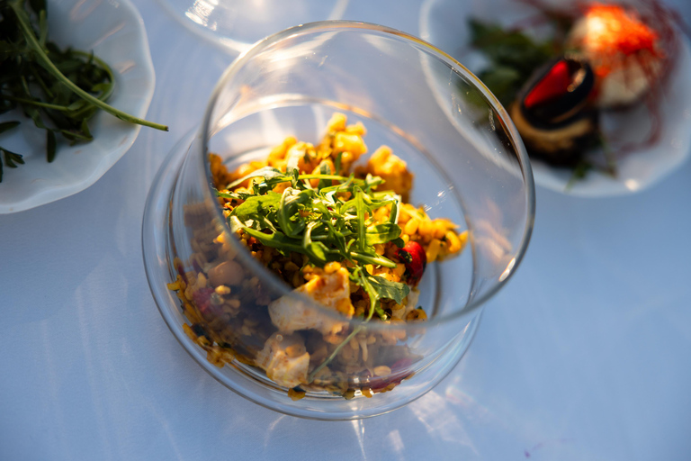 Prague: Sky Bar Aperitivo Menu with Drink & Panoramic Views 1-Hour Option with Aperitivo Menu and 1 Drink