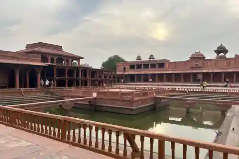 From Agra: Fatehpur Sikri Private Tour