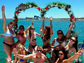 Torrevieja: Piraten-Sonntagsparty-Bootstour