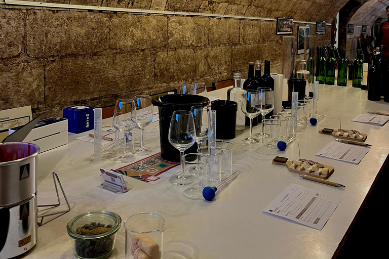 Bordeaux: Wine Blending Workshop with Tasting and Souvenir