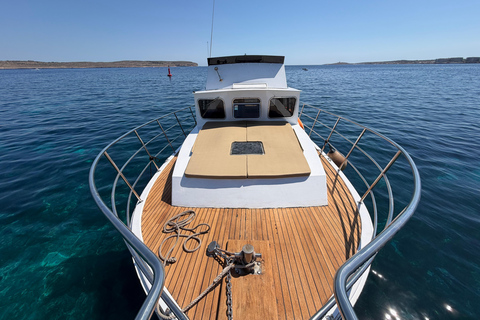 Private Classic Duffy Boat Charter to Comino Private 7 Hr Classic Duffy Boat Charter to Comino