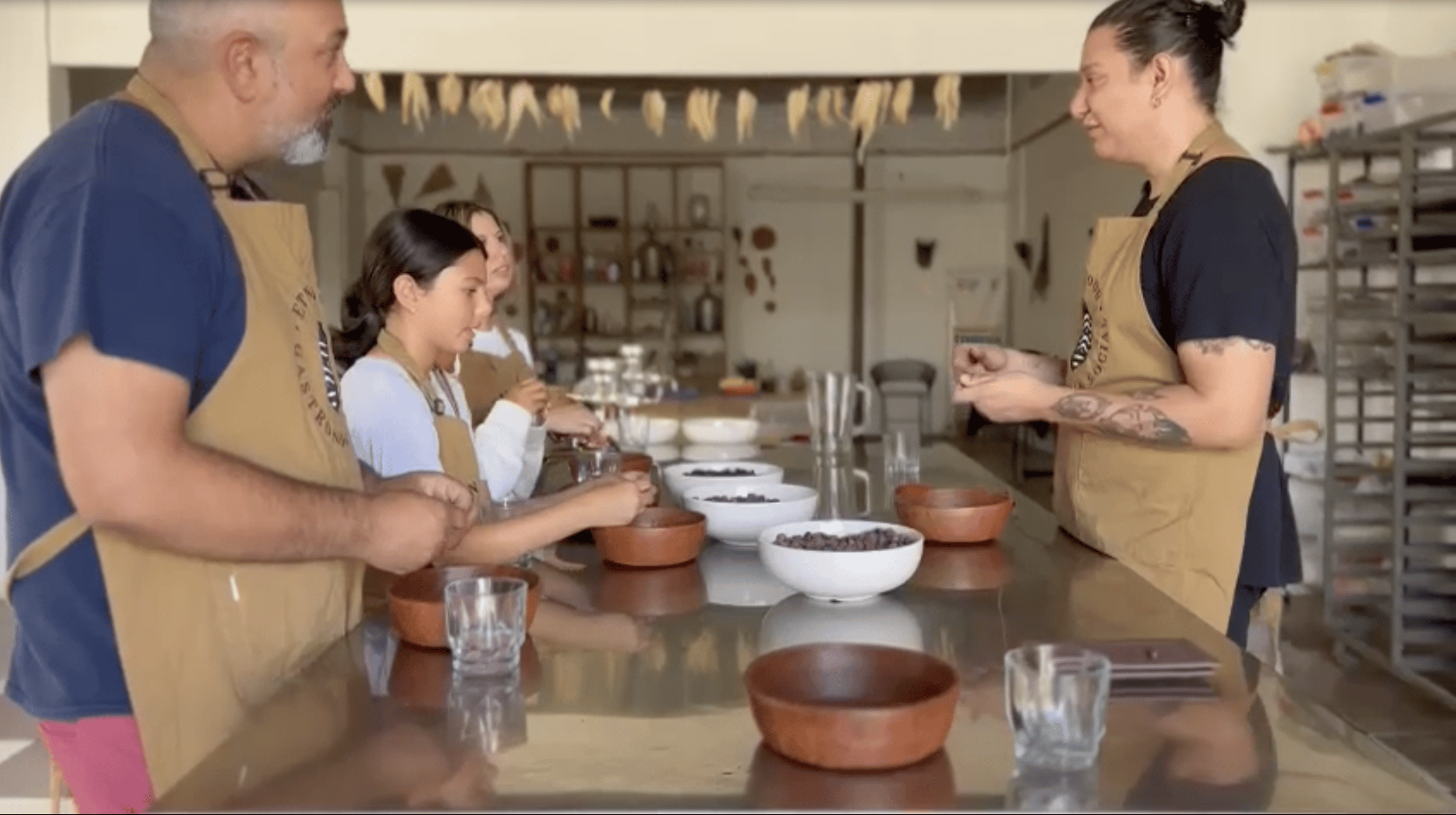 ✨Mache Schokolade zum Mitnehmen auf Oaxacan-Art ☕️✨