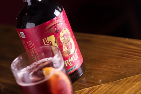 Valley of Tegueste: Wine Tour with Tasting at El Lomo Winery Tour and Tasting with 2 Wines in Spanish