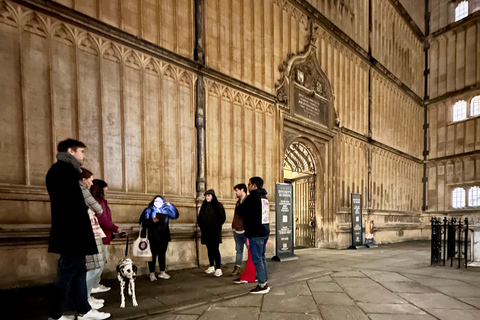 Oxford: Haunted Oxford - Ghost tour by Uncomfortable Oxford™ Public Tour