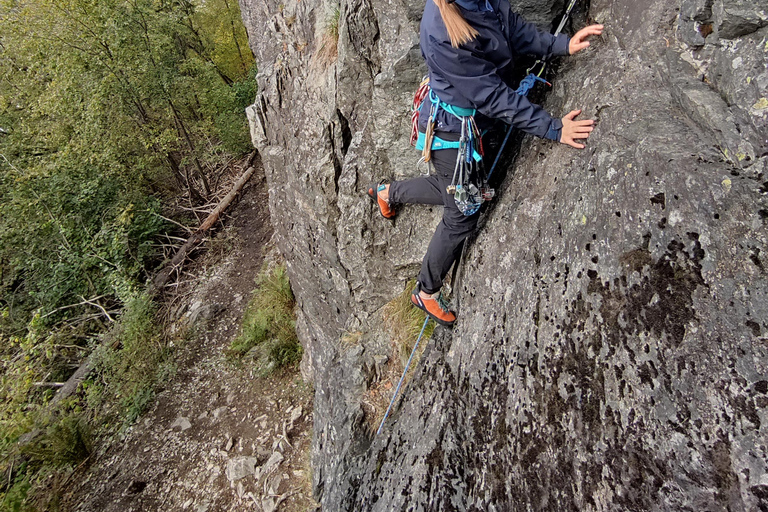 Oslo: Guided Rock Climbing Experience for Beginners