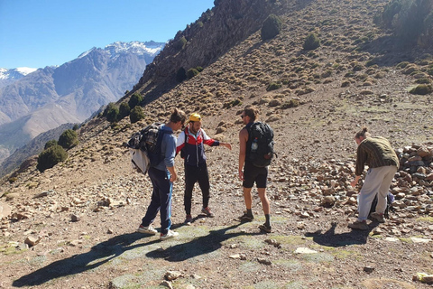 Da Marrakech: Escursione di un giorno sulla cima del Tedli, nella catena montuosa dell&#039;Atlante