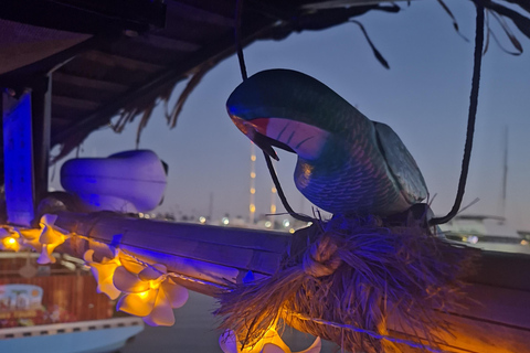 San Diego: Genieße eine Jazz-Kreuzfahrt auf Laki&#039;s Liquid Lounge