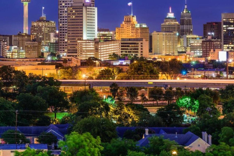 San Antonio: City Lights Night Tour by Trolley
