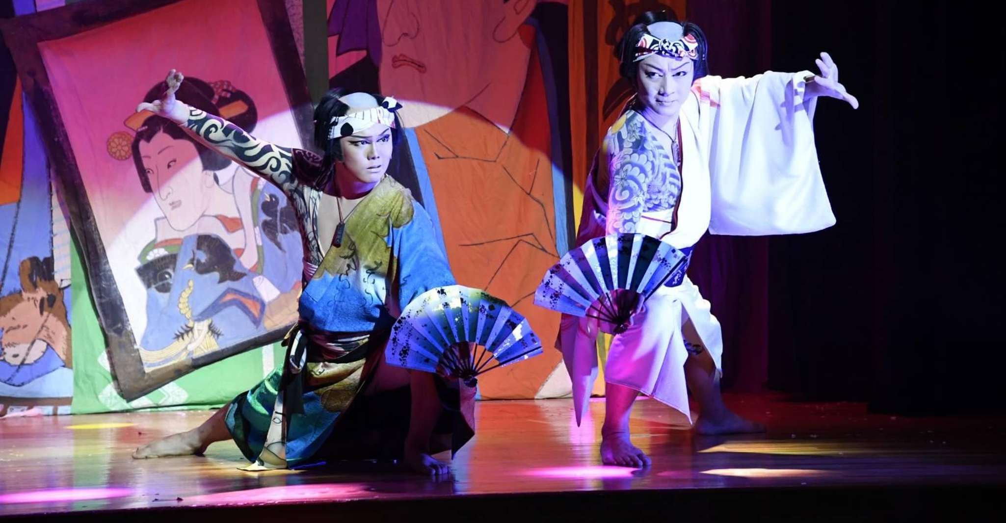 Asakusa: Guided Japanese Dance Show (Taishu Engeki) photo 4