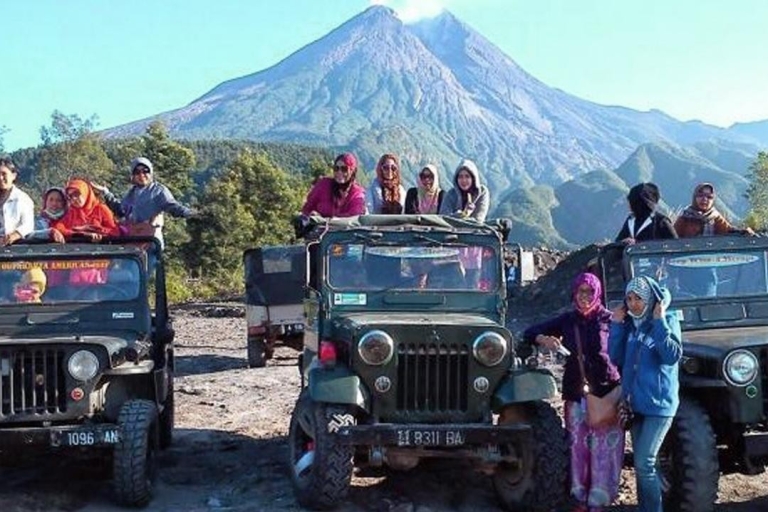Sunrise Hill Borobudur-tour, Merapi-vulkaan en Prambanan