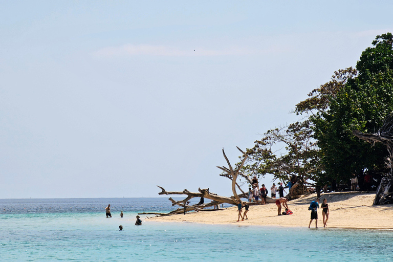 Koh Lanta: Excursión a 4 islas en lancha rápida con snorkel