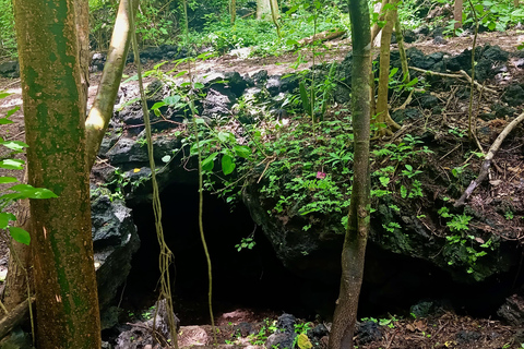 El Salvador: San Diego Volcano Crater Guided Hike
