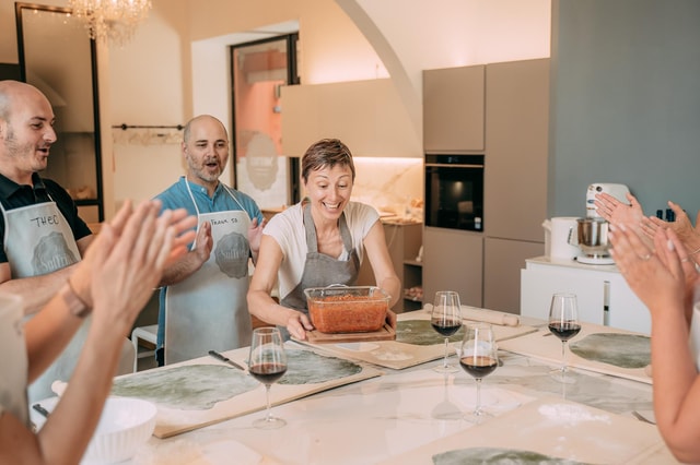 Bologna: Fresh Pasta, Ragu, Lasagna and Gelato Cooking Class