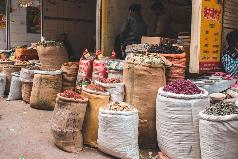 Old Delhi: 4 Hour Guided Walk with transfers & Entry Ticket