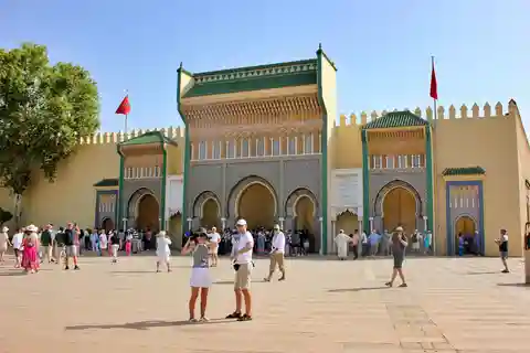 Fes: Madrasa Attarine, Palazzo, Conceria, Souk e Medina Tour