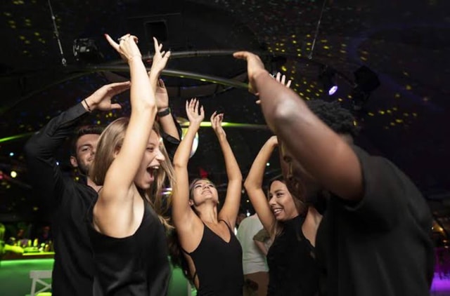 Sousse: Wild Nightclub Entry with Hotel pickup and dropoff