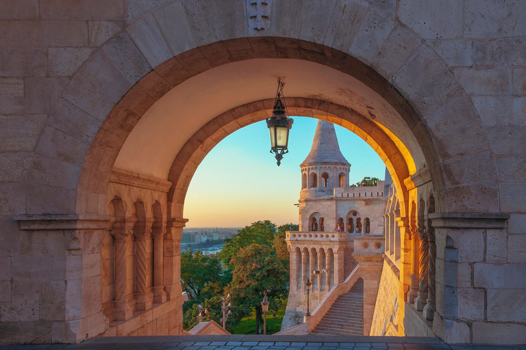 Da Vienna: Tour fotografico guidato di Budapest e BratislavaTour di gruppo