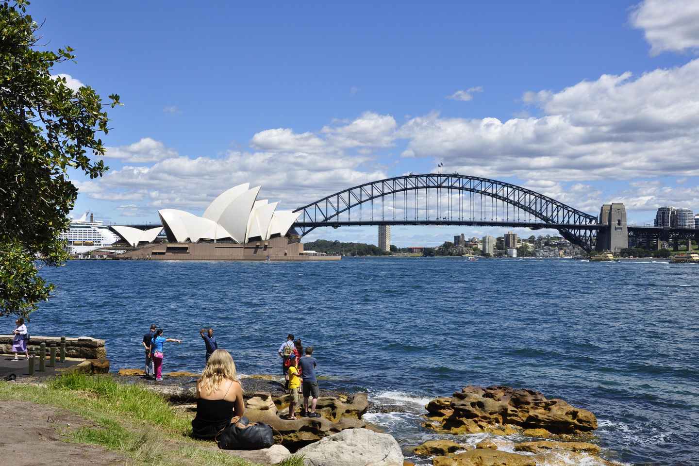 Sydney: City Highlights Guided Bus Tour - Sydney: City Highlights Guided Bus Tour