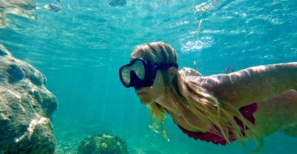 Waikiki: Honolulu Beginner Snorkeling Tour with Videos