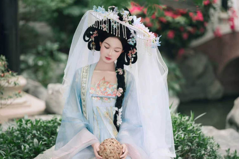 Guangzhou: Hanfu Rental and Photography Experience Hanfu Rental Only