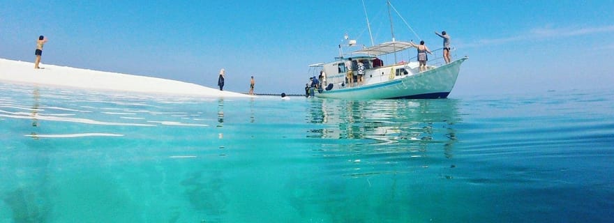 Hulhumale : Visite d'une jounée en bateau et plongée avec masque et tuba