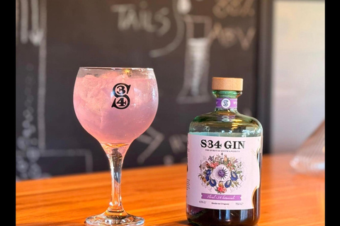 Colonia del Sacramento: S34 Gin Tour, Tasting & Gin Making Colonia del Sacramento: S34 Gin Masterclass