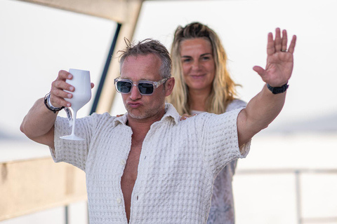 Ibiza: Formentera Sunset Boat Part with Drinks and Food Full Day Pass at Ibiza Boat Club (Early Bird Phase 2)