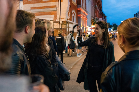 Leather, Lust and Legends – BDSM in St. Pauli Drink Plan