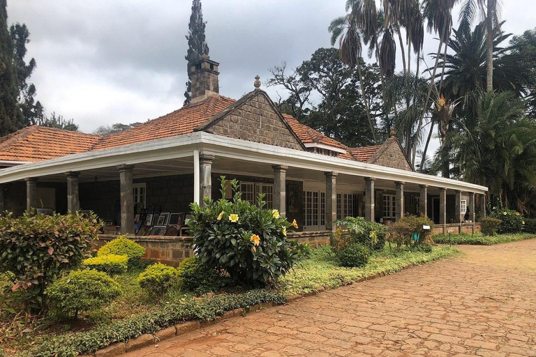Nairobi :Karen Blixen Museum & Giraffe Centre Day Tour