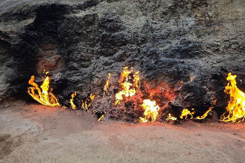 Baku: Gobustan, Mud Volcano, Fire Temple & Burning Mountain Group Tour without Entrance Fees