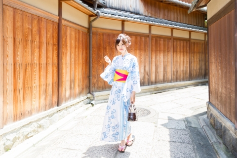 Recorrido fotográfico por Kioto : Vive el barrio de las geishasEstándar (10 Fotos)