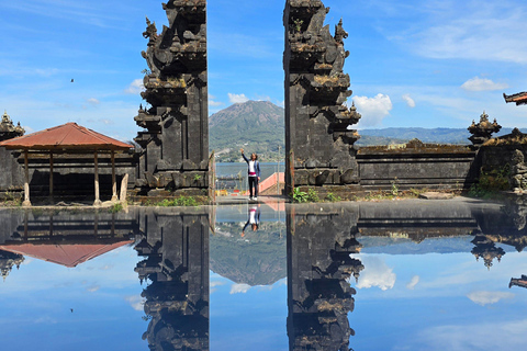 Kintamani: Trunyan Village Cemetery Tour Exploring Trunyan Cemetery tour without Transfers