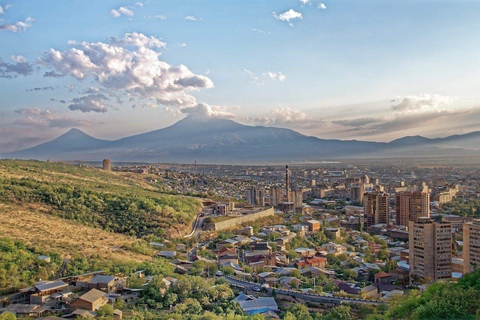 Viagem de 1 dia de Tbilisi para a Armênia: Sevan Dilijan e Yerevan