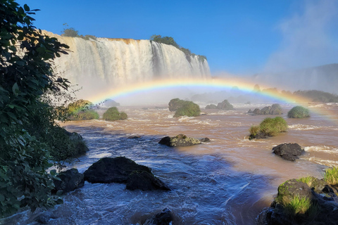 Iguazu Extreme Day: Sunrise, São João Trail & Macuco Safari
