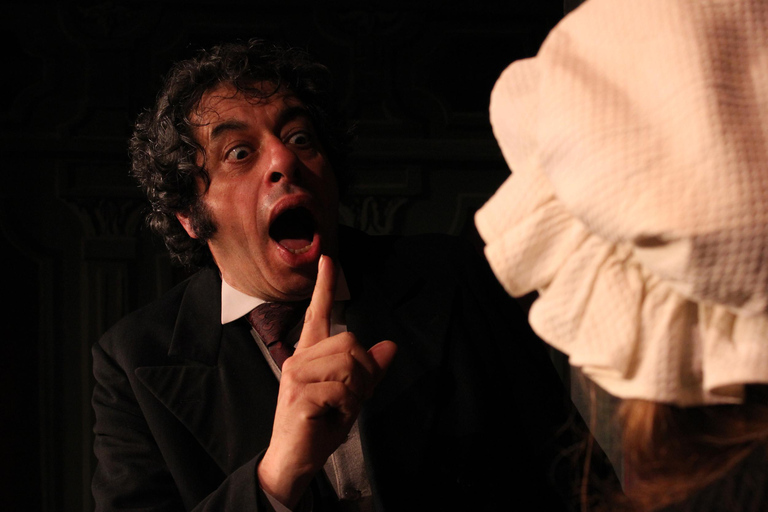 Theatre in Paris: The Lesson (La leçon) Show in French Only