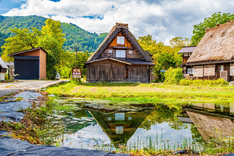 Desde Nagoya: Excursión de un Día a Gujo, Hida Takayama y Shirakawa-go