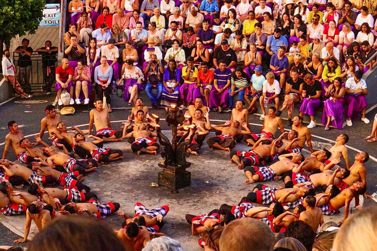 Avontuur: Uluwatu, Kecak Vuurdans &amp; Jimbaran Baai DinerPrivétour Tour met kleine groep