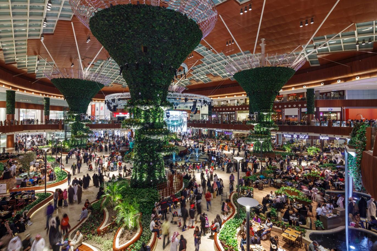 جولة تسوق وترفيه في الدوحة مول