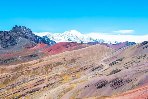 4-Day Ausangate Trek: 7 Lakes, Rainbow Mountain & Red Valley