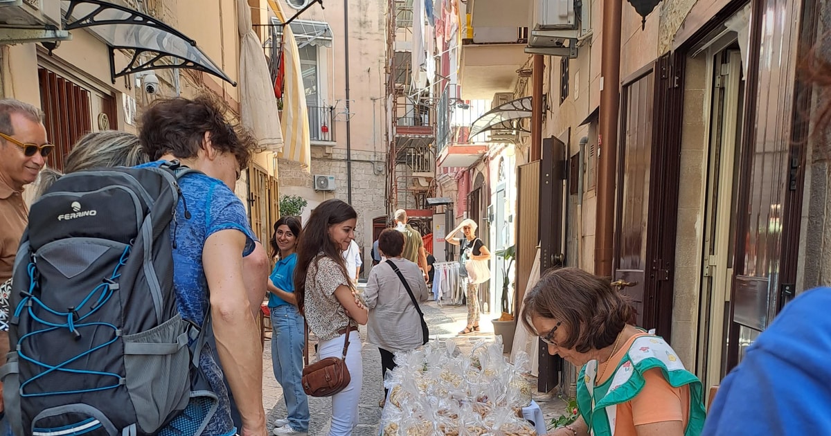 Bari: Guided Walking Tour with A Special Treat | GetYourGuide