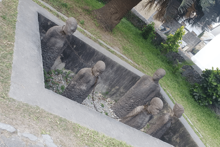 Zanzibar 3: Stone Town & Prison Island, Nakupenda