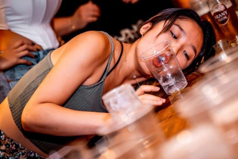 A verdadeira volta aos bares de Atenas com entrada VIP no clubeHorário normal 2026