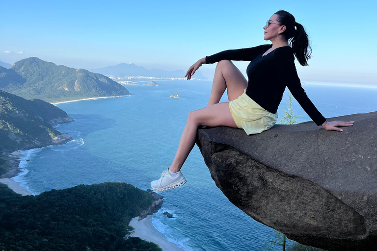 Pedra do Telégrafo: Guided Experience and Rio's Most Famous Photo Pedra do Telégrafo: Guided Experience and the Most Famous Photo of Rio