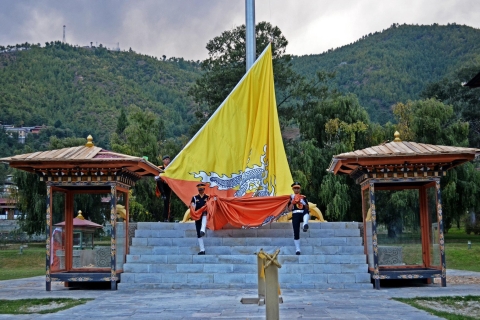 5-tägige Bhutan Tour: Paro, Thimphu & Punakha entdecken5 Tage alles inklusive Bhutan Tour: Paro, Thimphu & Punakha
