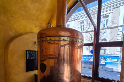 Sofia: Craft Beer Tour with Tastings and Local Guide