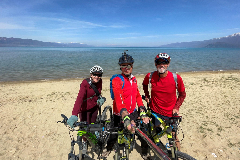 Excursion à vélo dans la région d'Ohrid