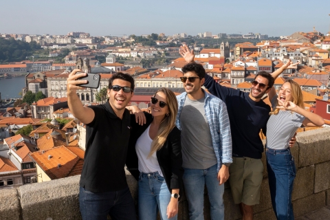 Porto: Wycieczka piesza, księgarnia Lello, łódź i kolejka linowaEnglish Tour