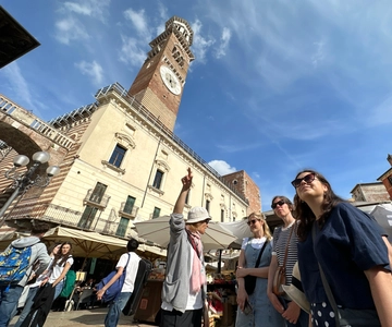 Verona: Excursão guiada a pé para pequenos grupos na cidade do amor