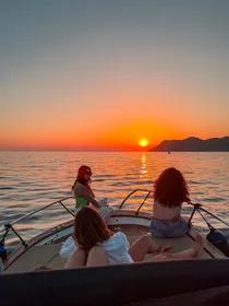 Von Manarola aus: Cinque Terre Sunset Private Bootstour