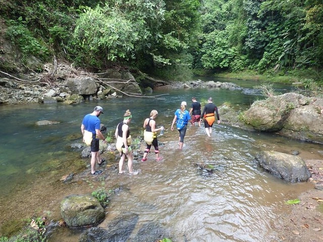 Rio Claro: Floating Tour with Lunch in Drake Bay